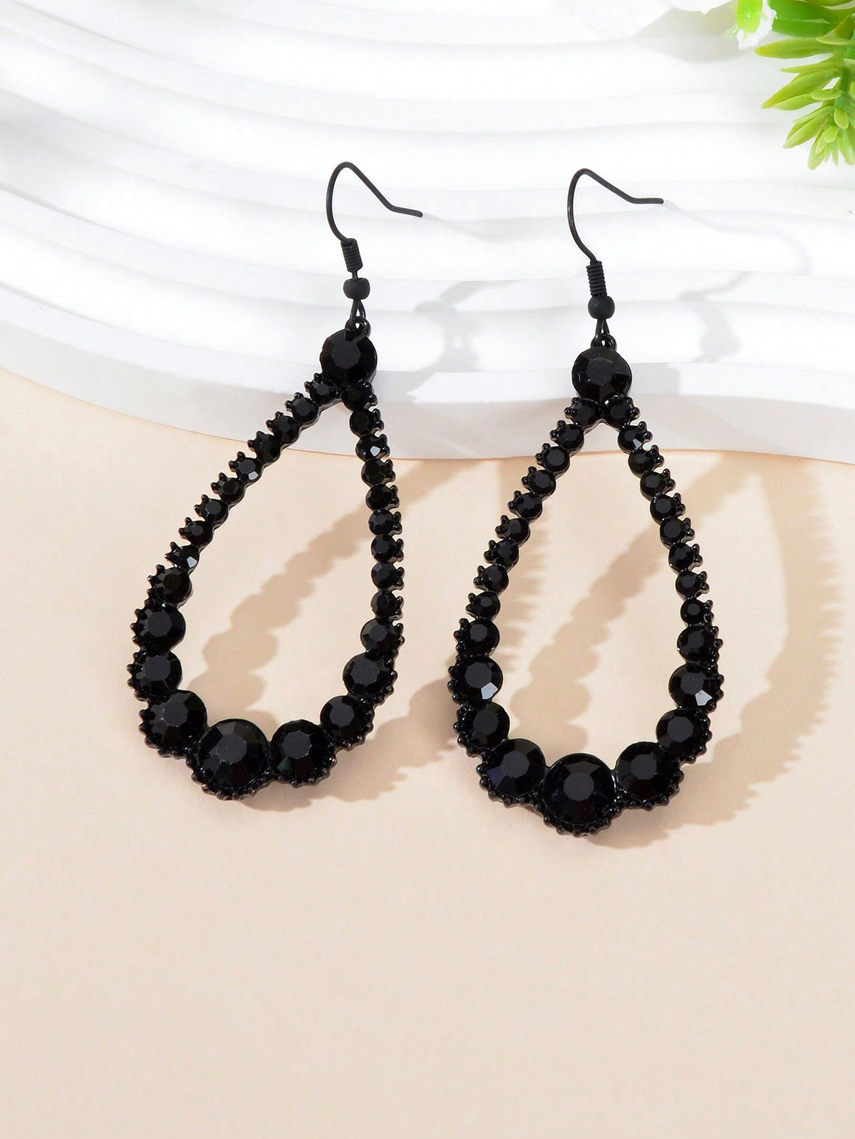 Black Lace Necklace with Teardrop Pendant Earrings Set - Elegant