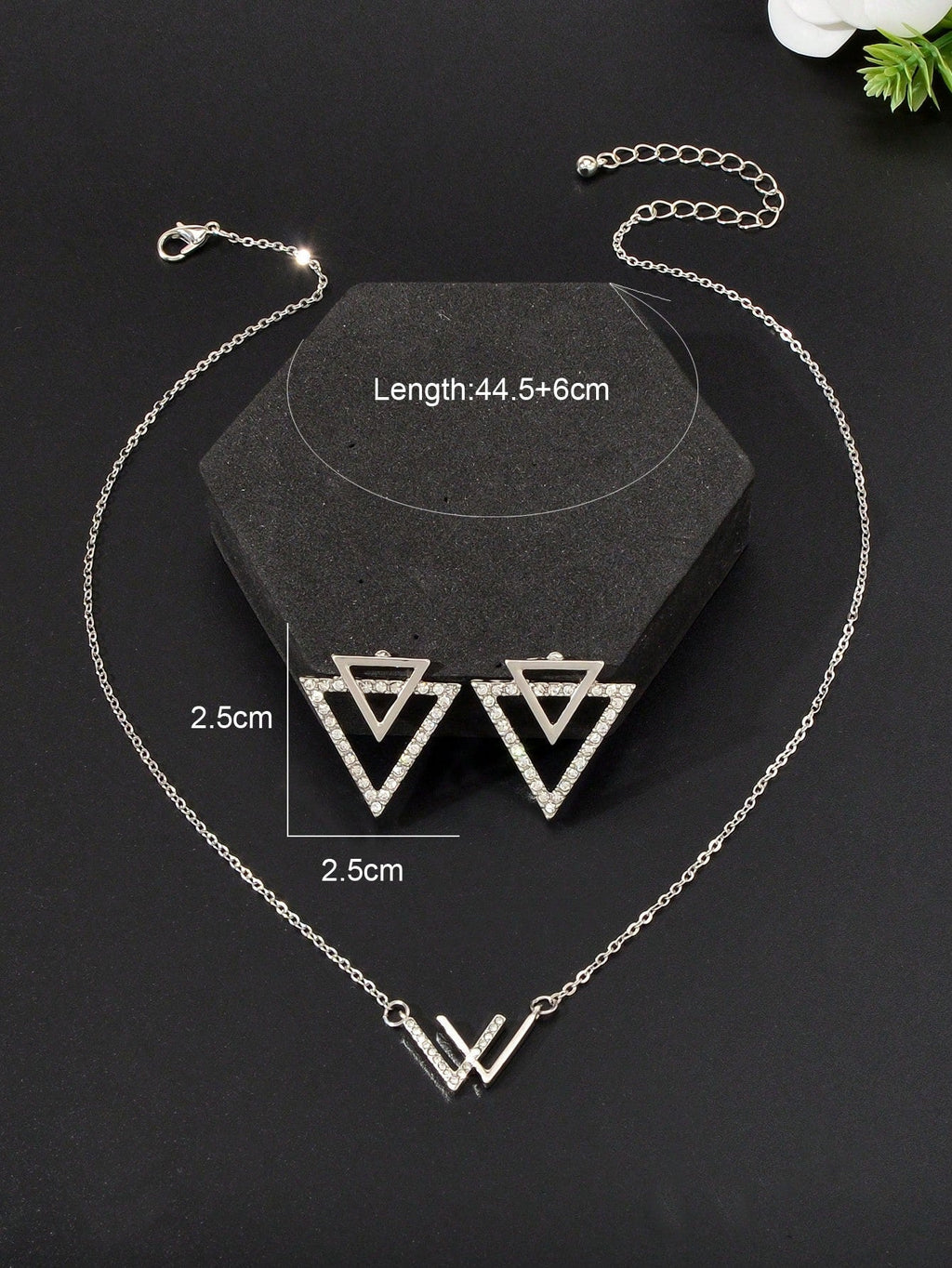 Double V Pendant Necklace with Triangle Earrings Set Chic Stylish