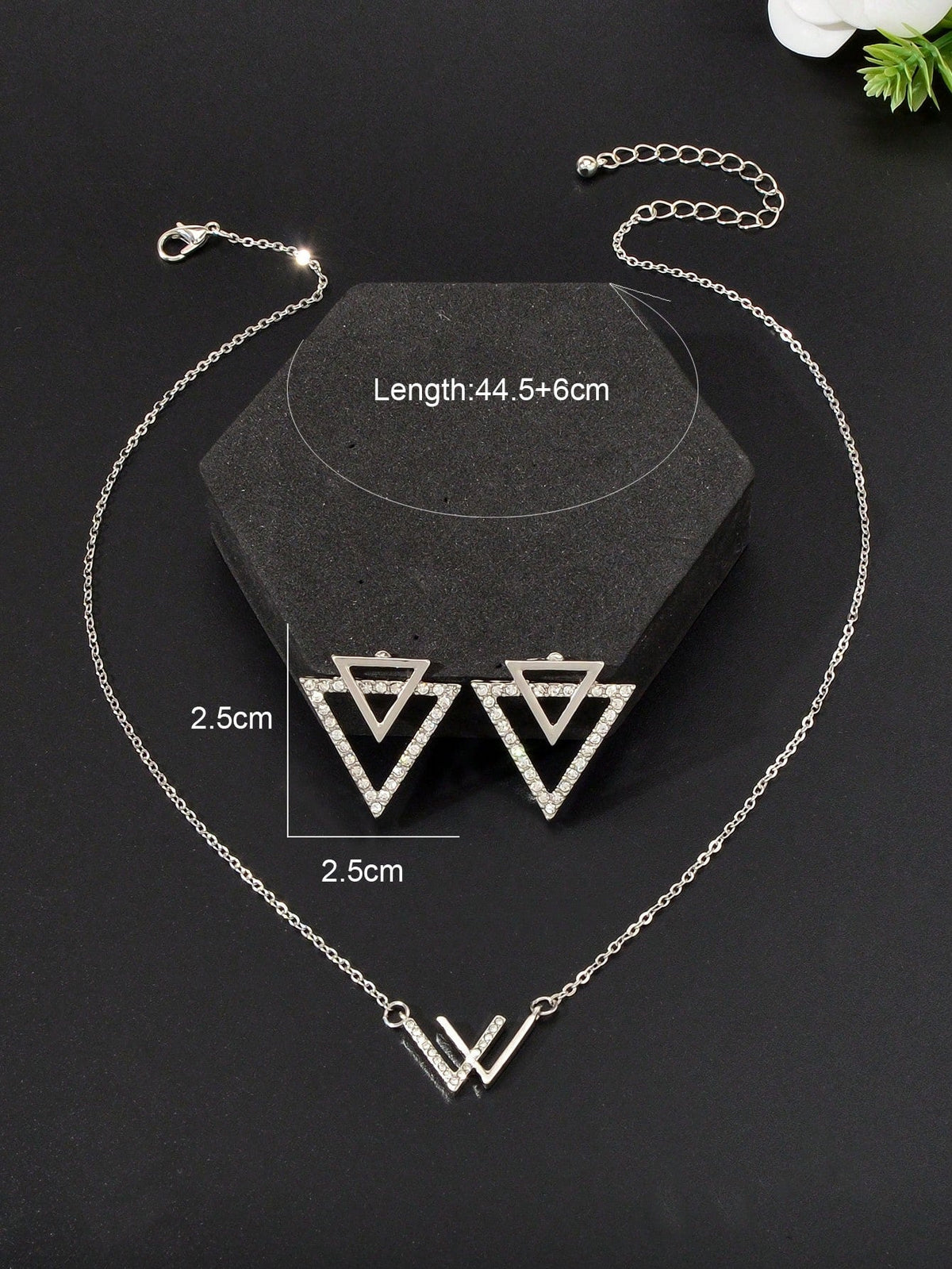 Double V Pendant Necklace with Triangle Earrings Set Chic Stylish