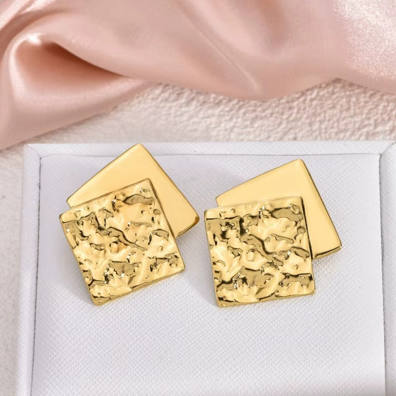 Gorgeous Fashion Earrings for Women