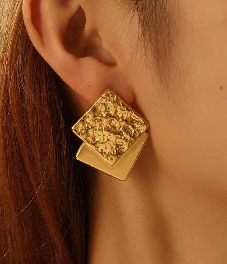 Gorgeous Fashion Earrings for Women